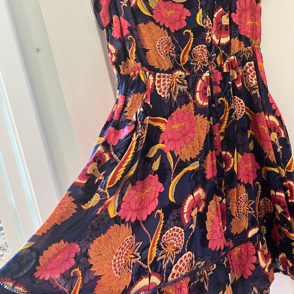 Knee length boho print dress. - Picture 3 of 5
